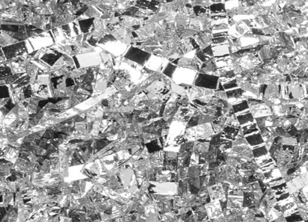 Crinkle Metallic Silver Shredded Paper