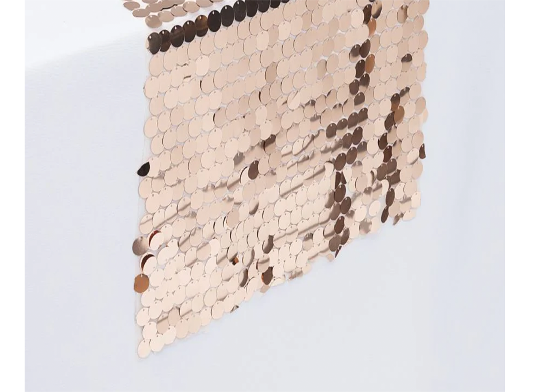 Round Rose Gold Sequins Table Runner, 1ct